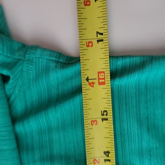Athleta Crosscurrent UPF 50+ Jacket Size Small Green Ruched Back Pocket - Picture 12 of 13